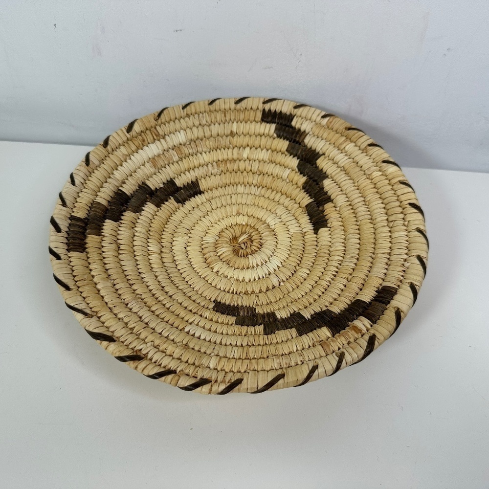 Vintage Tohono O'odham Basket Papago Plate Native Woven Arizona SW 9"